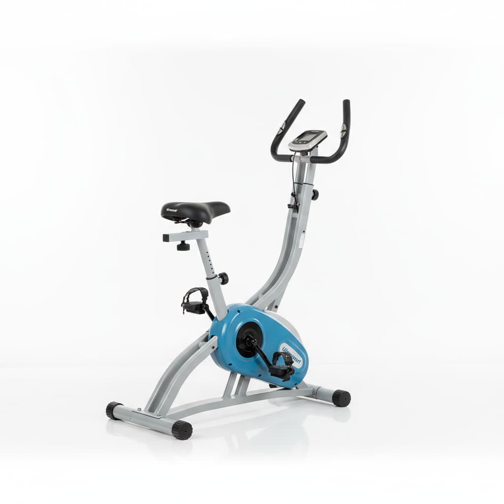 Vélo pliable blanc partiellement replié dans un studio lumineux, mettant en avant sa capacité de rangement compact.